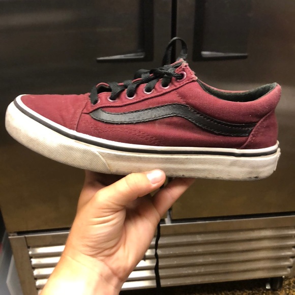 maroon vans - Picture 1 of 2